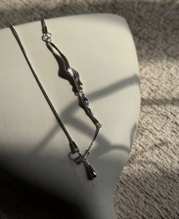 Norosia Dew Necklace